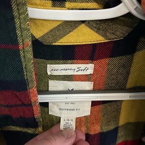 American Eagle Plaid Boyfriend Fit Amazingly soft flannel Shirt